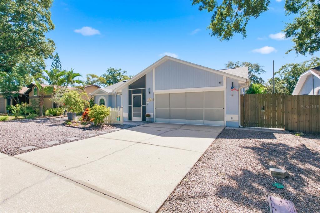 726 CRYSTAL DRIVE, PALM HARBOR, FL — photo 3 of 44