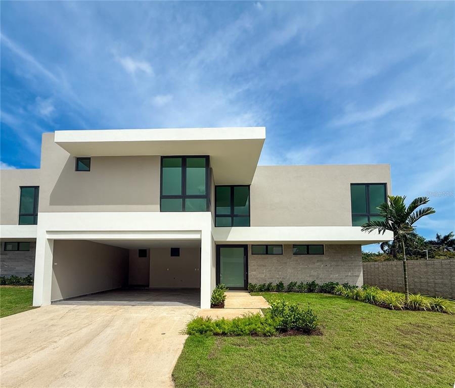 137 RIVIERA PARKVIEW