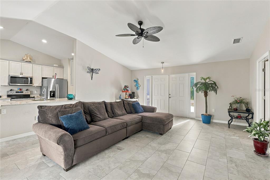 10554 LIVE OAK ROAD, PORT CHARLOTTE, FL — photo 5 of 30