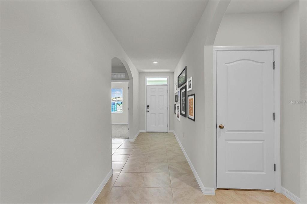 2412 FIELDBROOKE WAY, EDGEWATER, FL — photo 2 of 19