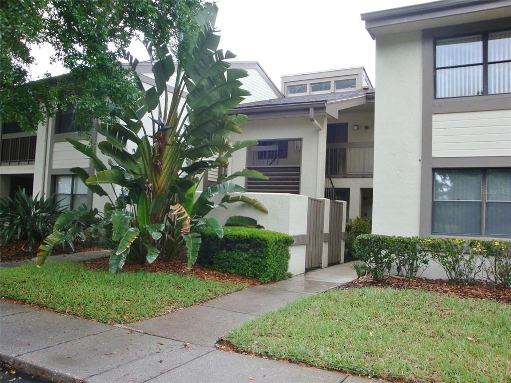 270 WOODLAKE WYNDE, OLDSMAR, FL — photo 3 of 30