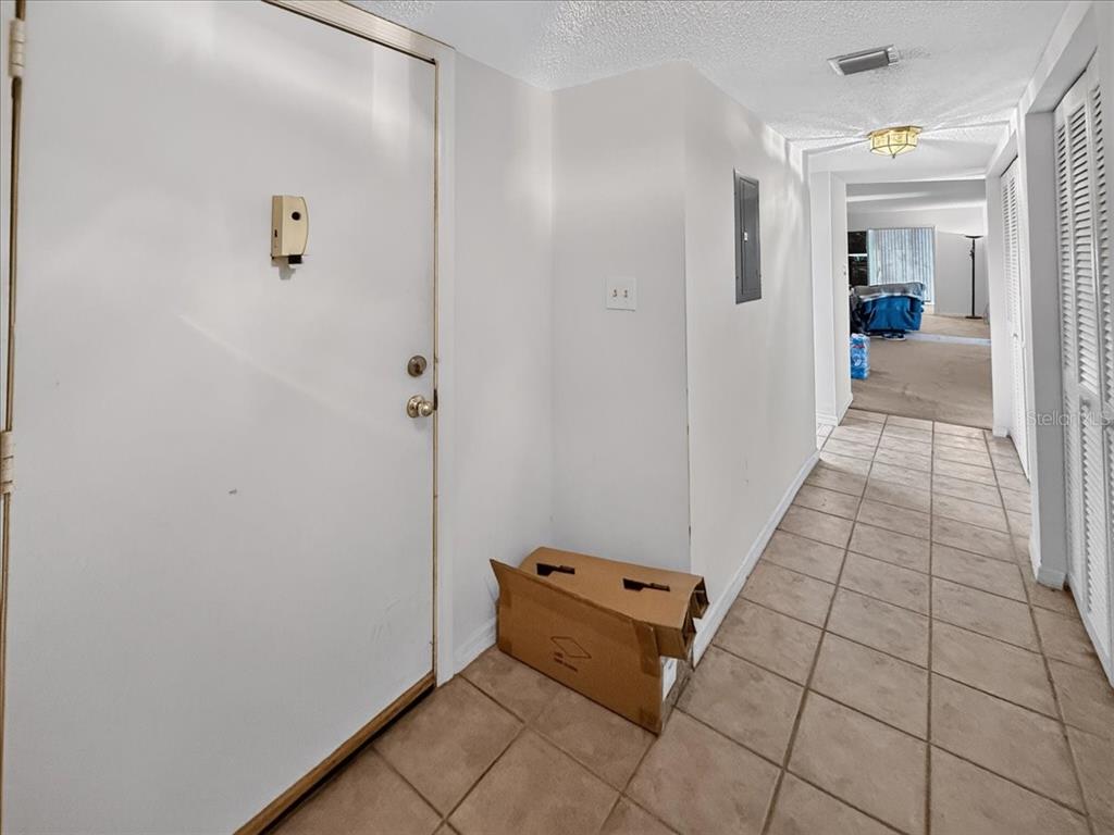 90 S HIGHLAND AVENUE UNIT 317, TARPON SPRINGS, FL — photo 3 of 20