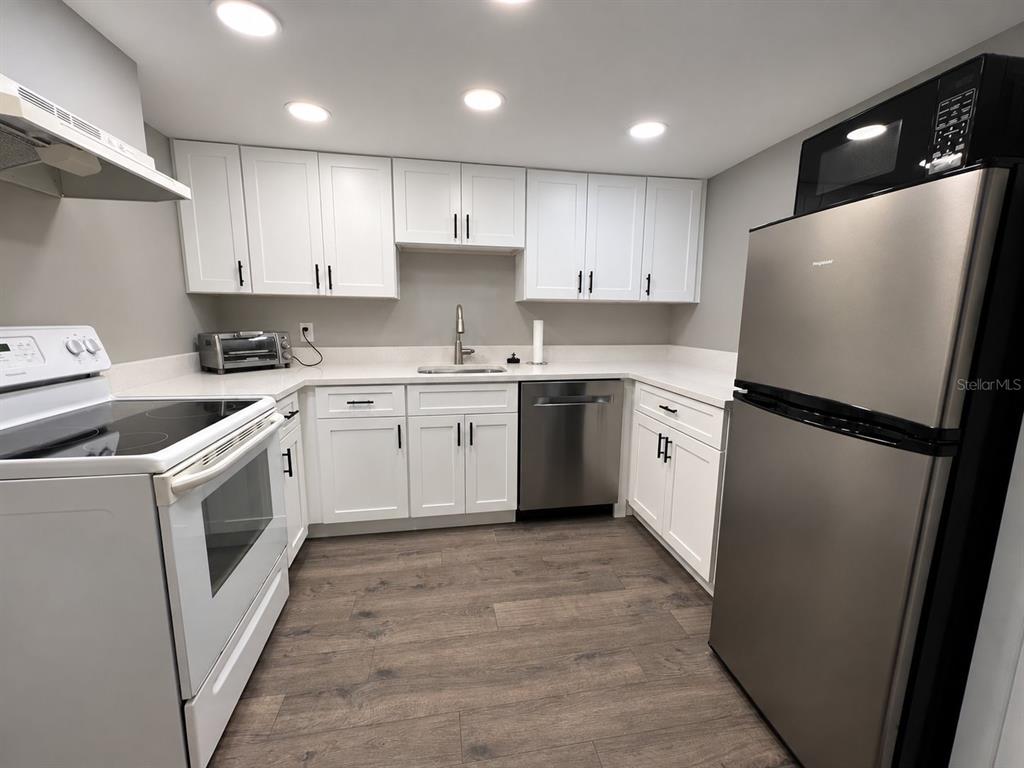 693 MIDWAY DRIVE UNIT A, OCALA, FL — photo 4 of 18