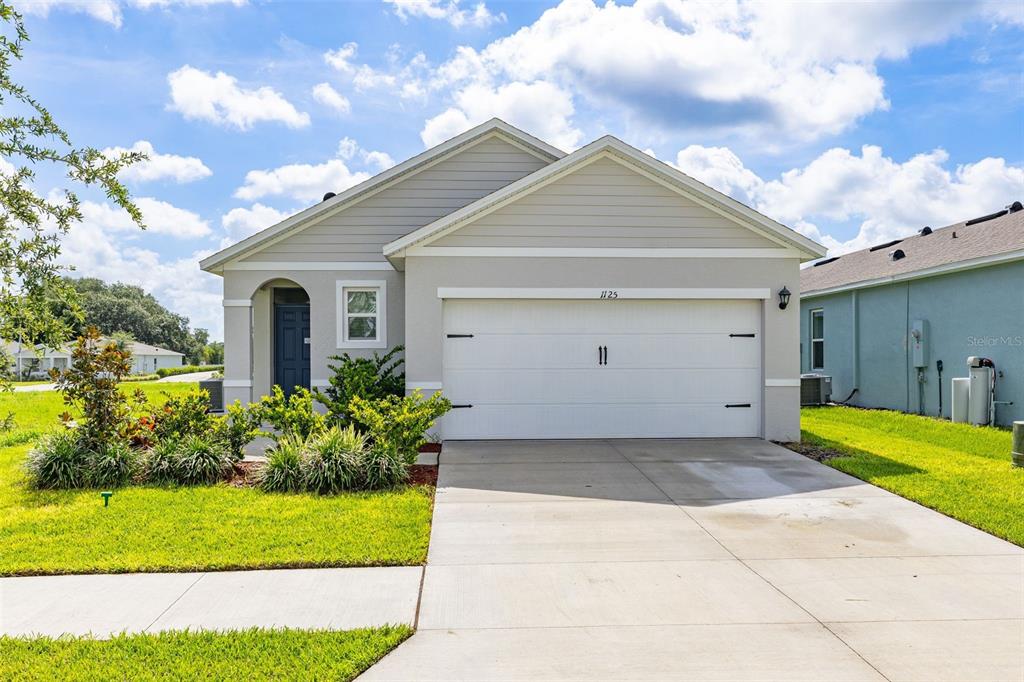 1125 BELFAST PLACE