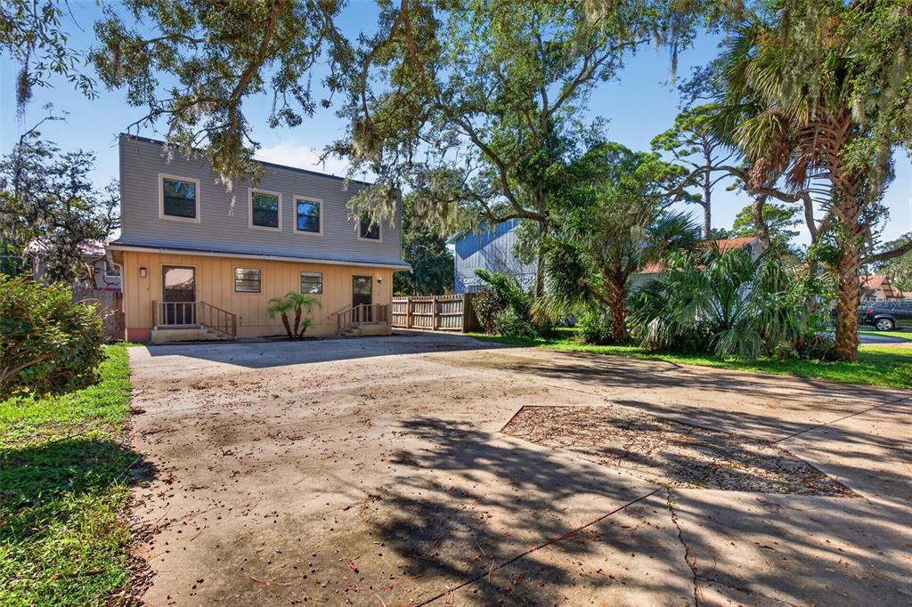 1508 ESPANOLA AVENUE, HOLLY HILL, FL — photo 3 of 43