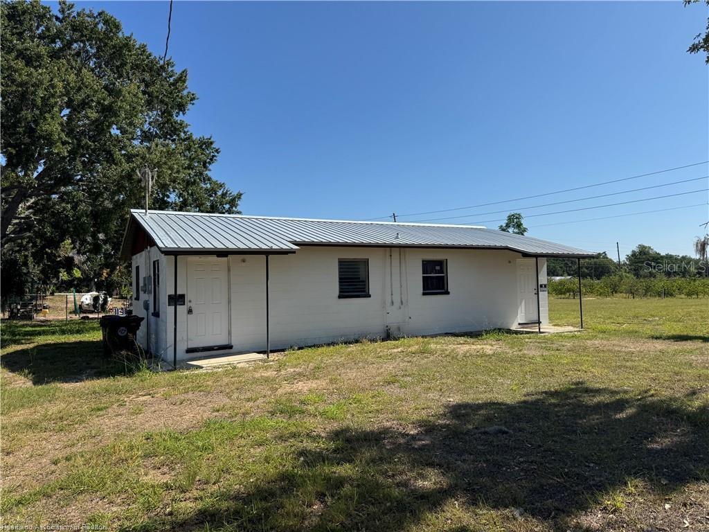 315 A SANGSTER UNIT A, FROSTPROOF, FL — photo 2 of 9