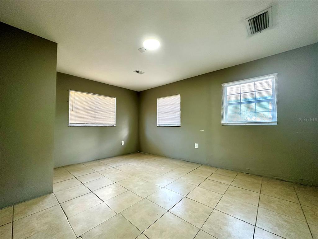 222 HAYNES STREET, DAYTONA BEACH, FL — photo 4 of 12