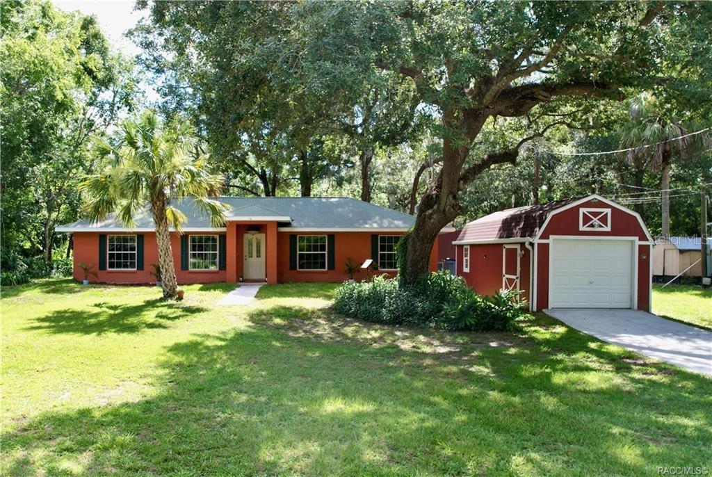 130 N Hawthorne DRIVE, INGLIS, FL — photo 3 of 30