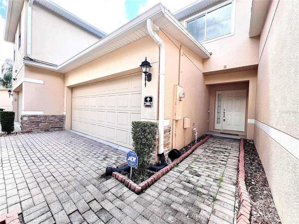 2002 GOLD SPRING COVE