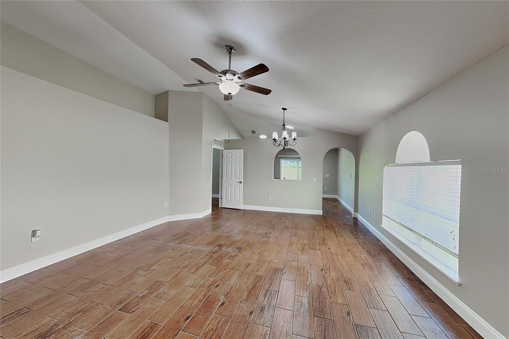 13235 WATERFORD CASTLE DRIVE, DADE CITY, FL — photo 3 of 17