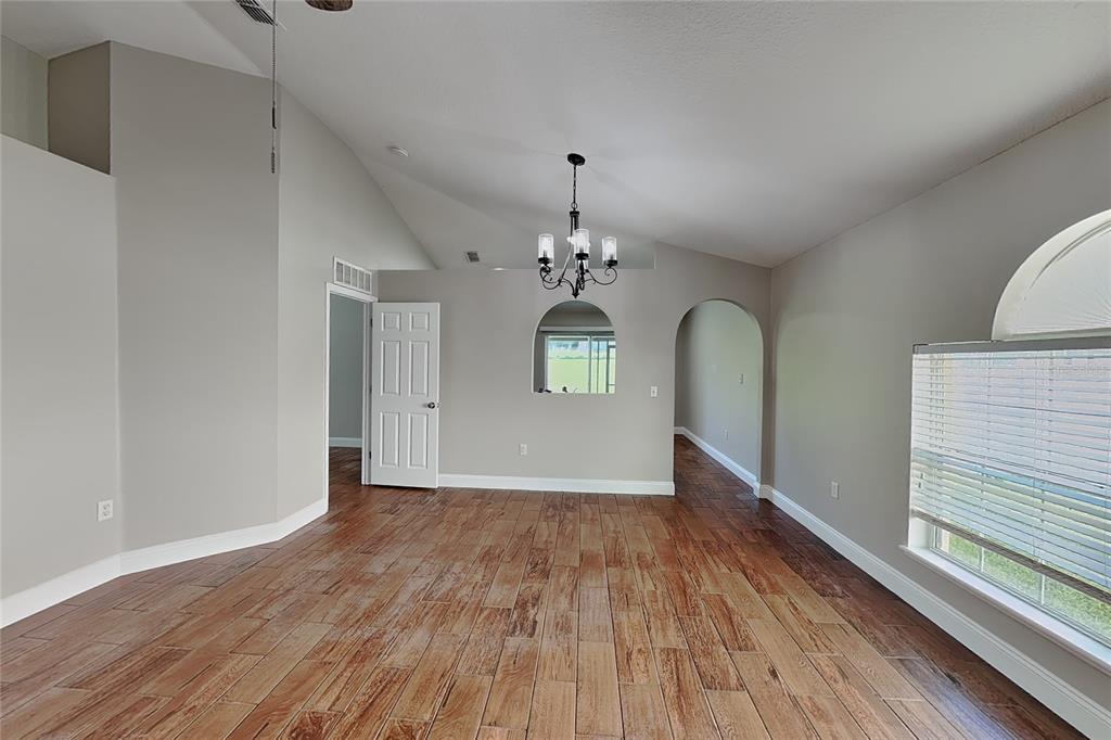 13235 WATERFORD CASTLE DRIVE, DADE CITY, FL — photo 4 of 17