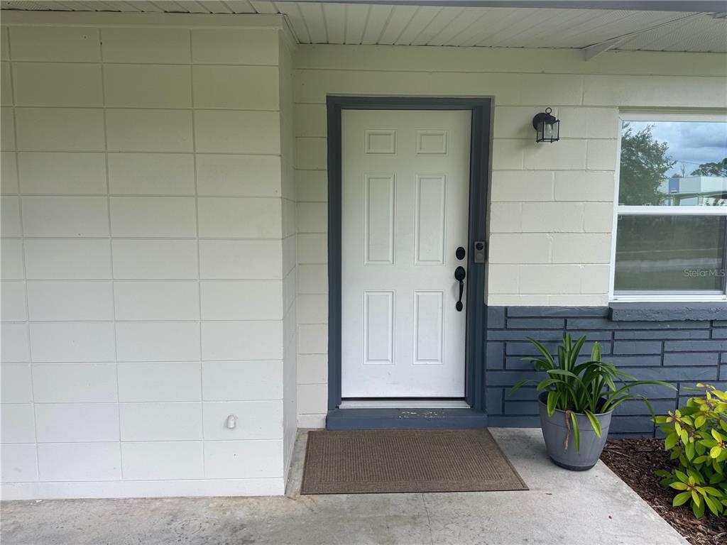 1421 NE 18TH AVENUE, GAINESVILLE, FL — photo 2 of 30