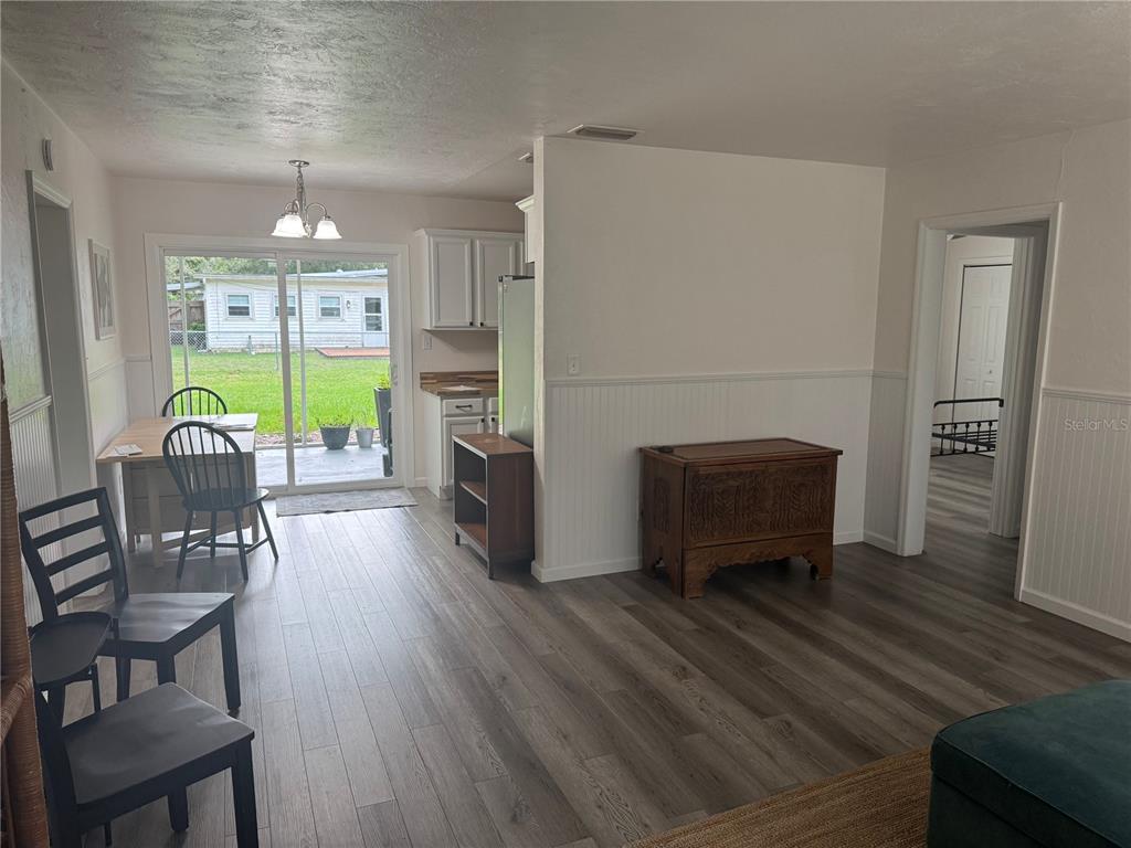1421 NE 18TH AVENUE, GAINESVILLE, FL — photo 3 of 30