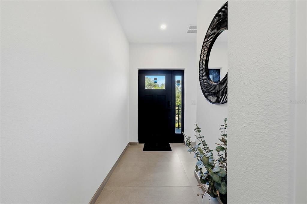 2104 4TH STREET S UNIT 3, ST PETERSBURG, FL — photo 4 of 54