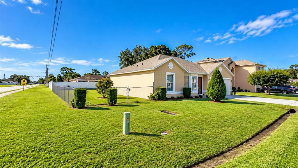 148 DORCHESTER COURT, KISSIMMEE, FL — photo 2 of 26