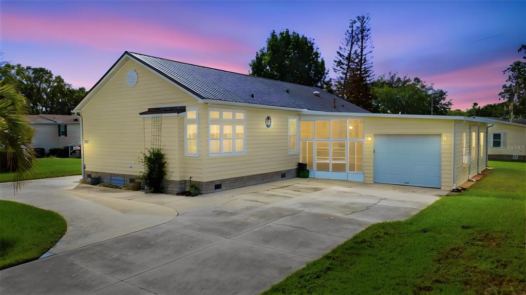 113 SHER LANE