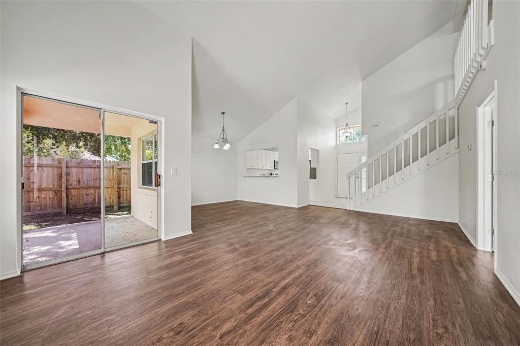 317 MORNING CREEK CIRCLE, APOPKA, FL — photo 3 of 15