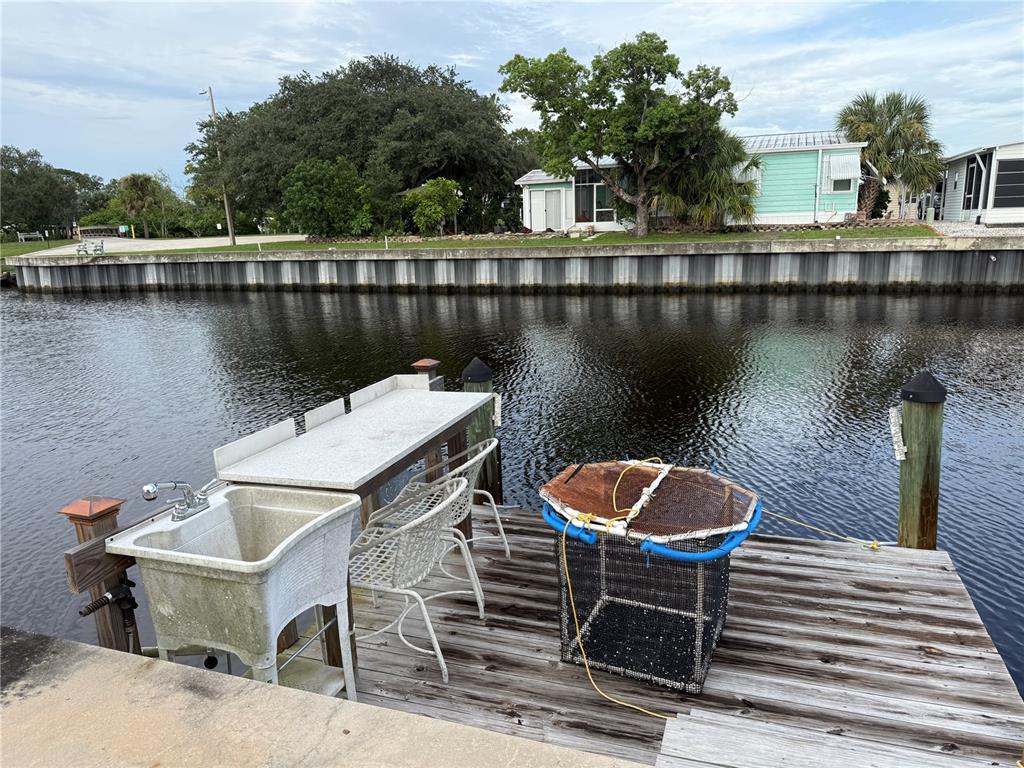 115 E SAINT ANNES CIRCLE, APOLLO BEACH, FL — photo 4 of 30