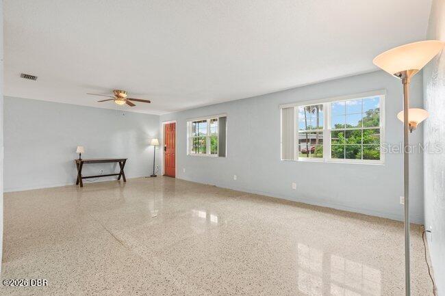 1002 THUNDERBIRD DRIVE, DAYTONA BEACH, FL — photo 2 of 18