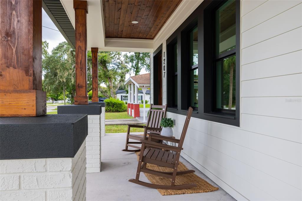 1207 E ELLICOTT STREET, TAMPA, FL — photo 4 of 30