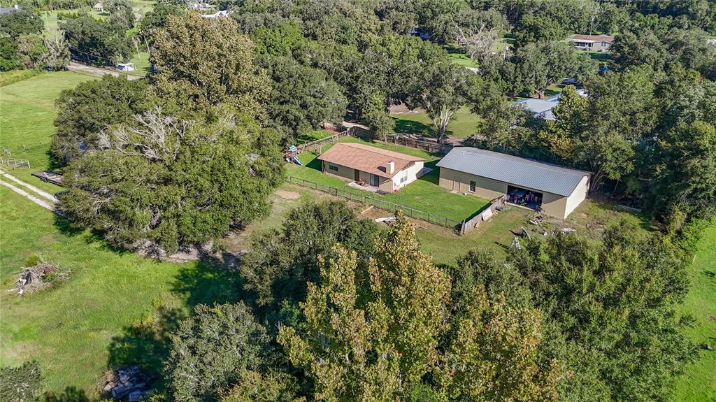 7102 FIVE ACRE ROAD, PLANT CITY, FL — photo 3 of 30