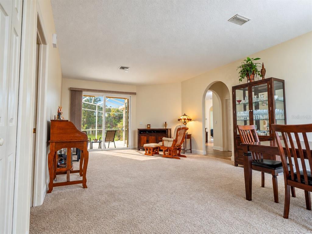 4798 AUGUSTA AVENUE, OLDSMAR, FL — photo 5 of 30