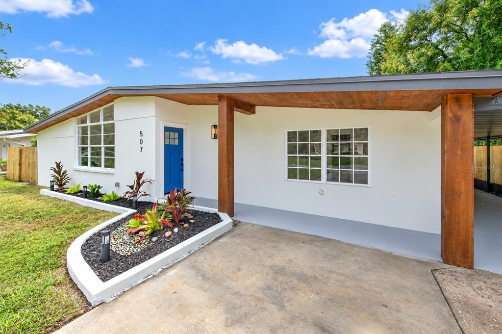 507 SUTTON PLACE, BRANDON, FL — photo 2 of 30