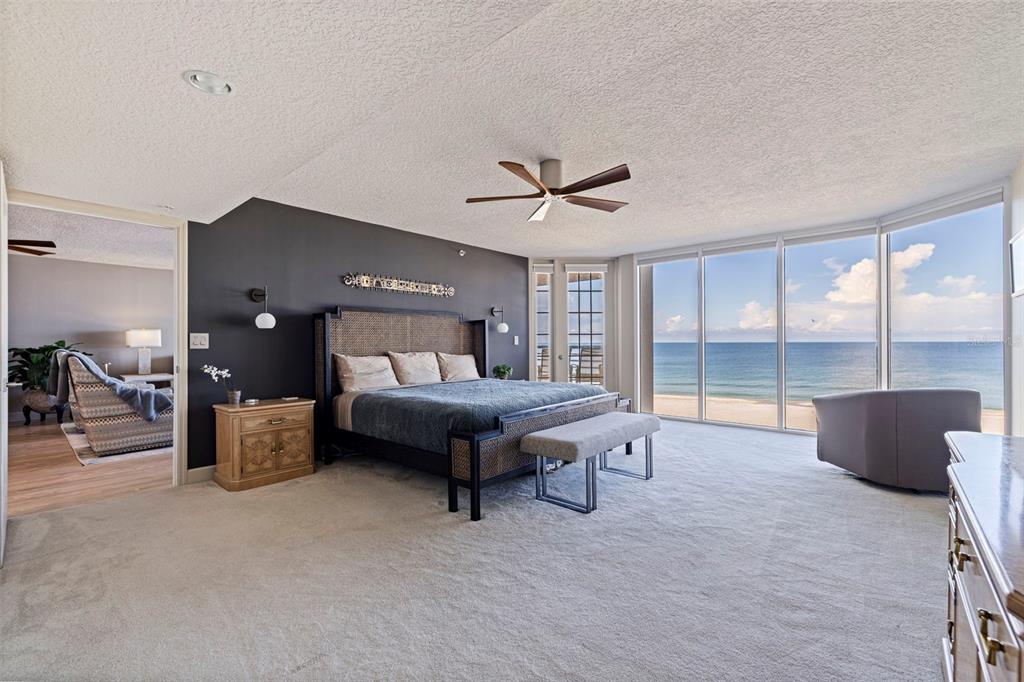 19616 GULF BOULEVARD UNIT 302, INDIAN SHORES, FL — photo 4 of 49