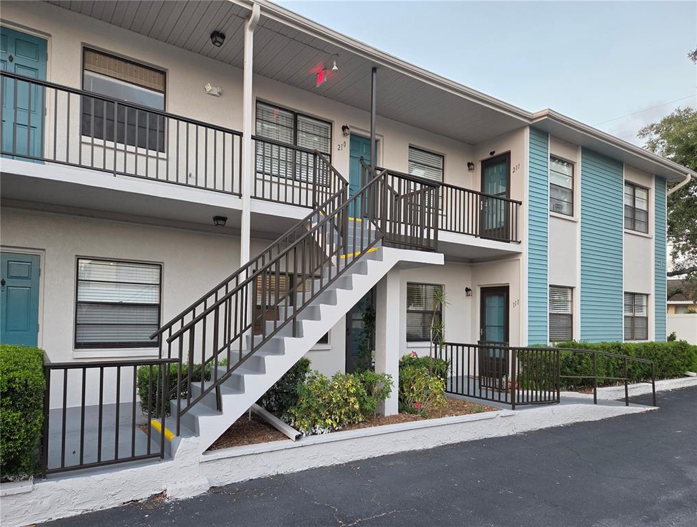 5925 TERRACE PARK DRIVE N UNIT 111
