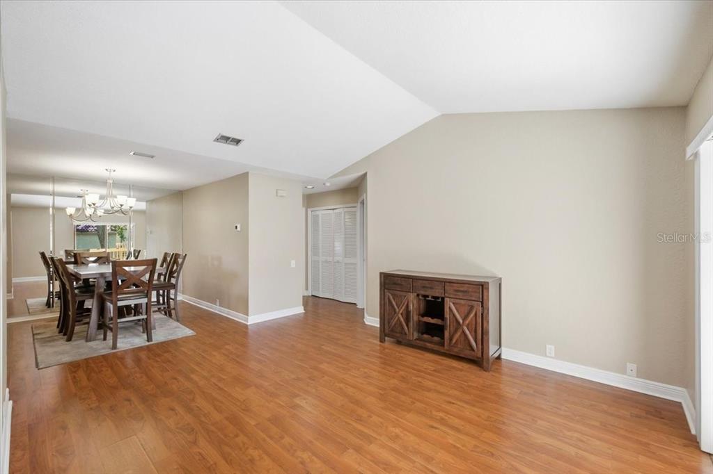 255 LOS PRADOS DRIVE UNIT 255, SAFETY HARBOR, FL — photo 4 of 37