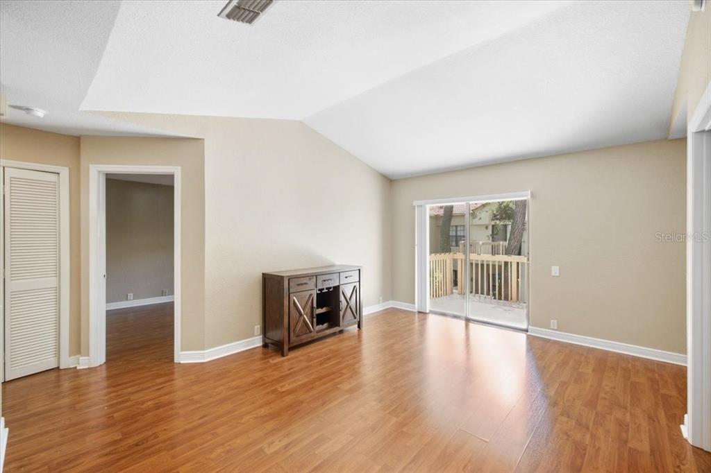 255 LOS PRADOS DRIVE UNIT 255, SAFETY HARBOR, FL — photo 5 of 37