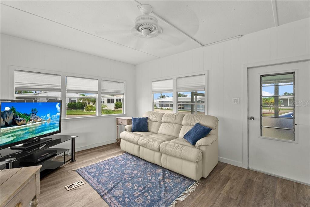225 BLACKBURN BOULEVARD, NORTH PORT, FL — photo 4 of 30