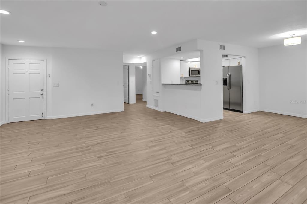 468 W PAR STREET UNIT 468, ORLANDO, FL — photo 4 of 26