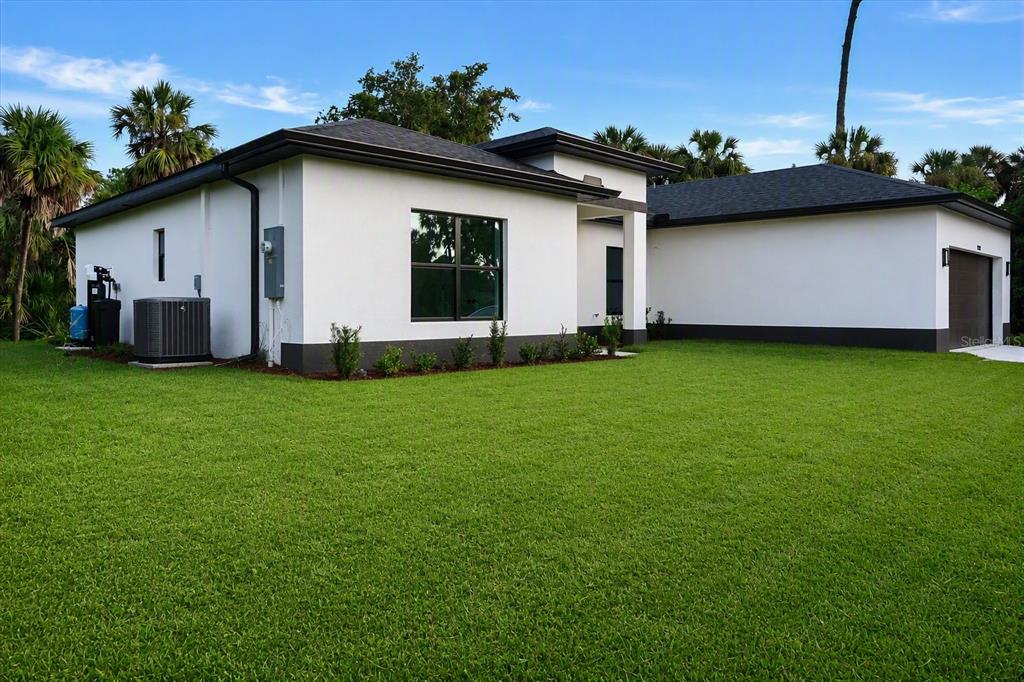2032 ROSCOE LANE, NORTH PORT, FL — photo 4 of 30
