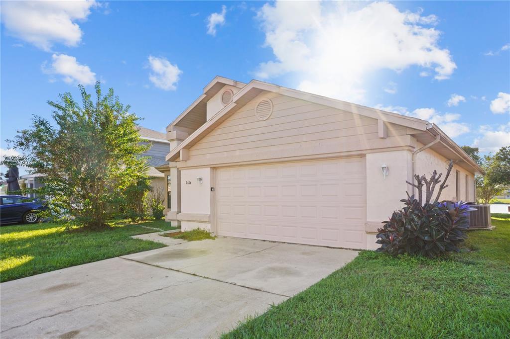 2616 WHALEBONE BAY DRIVE, KISSIMMEE, FL — photo 4 of 34