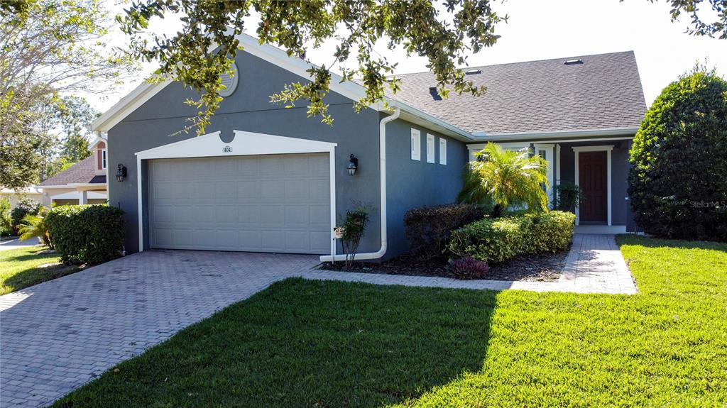 404 SILVER MAPLE ROAD