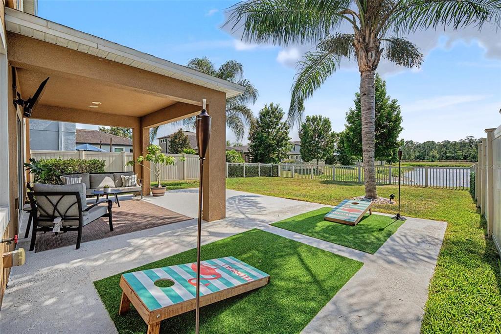 1763 OAK HAMMOCK COURT