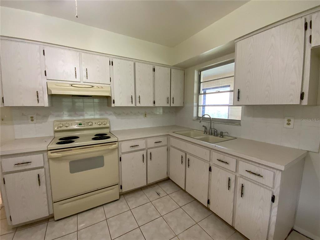12622 TIMBERWOOD COURT, HUDSON, FL — photo 2 of 30