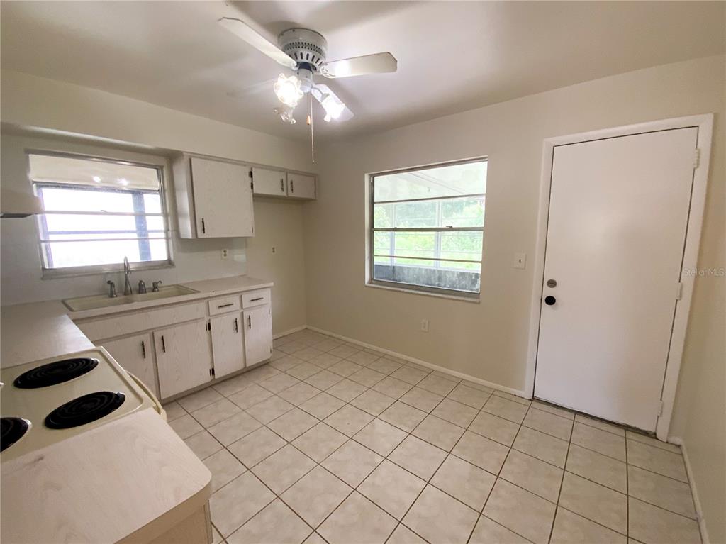 12622 TIMBERWOOD COURT, HUDSON, FL — photo 5 of 30
