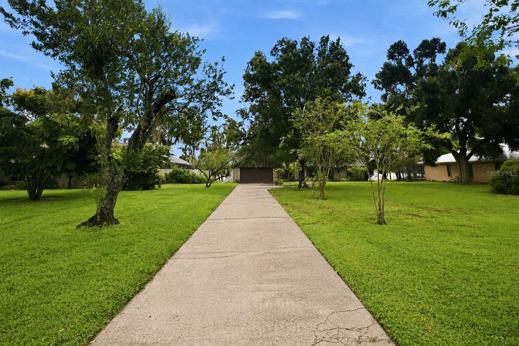 15301 LAKE MAURINE DRIVE, ODESSA, FL — photo 2 of 30