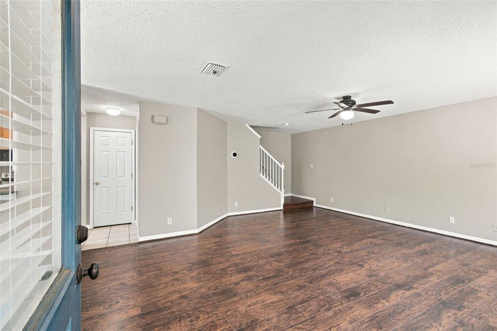 249 CASTLEKEEPER PLACE, VALRICO, FL — photo 3 of 28