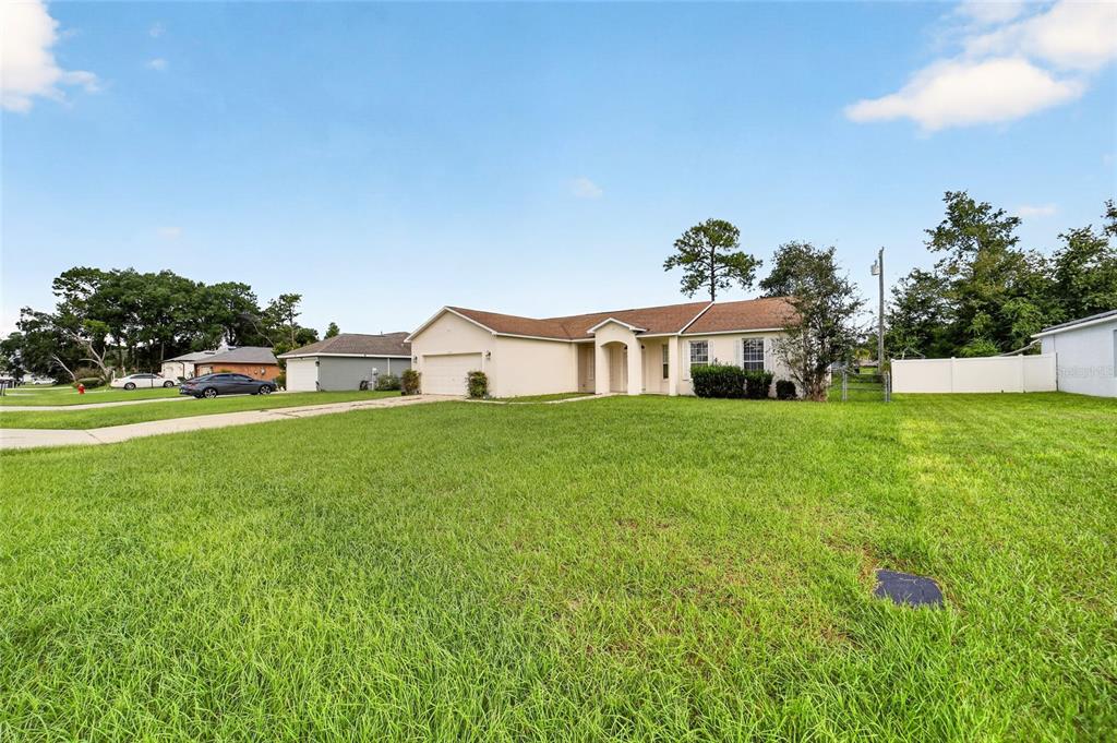 5325 SW 129TH PLACE, OCALA, FL — photo 3 of 30