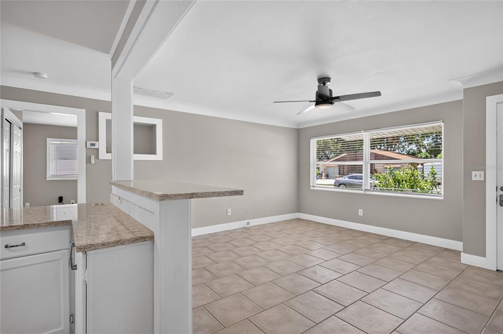 1923 ALBANY DRIVE, CLEARWATER, FL — photo 4 of 30