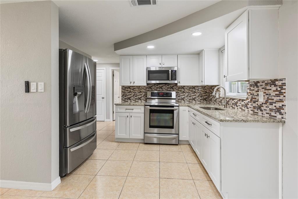 3130 COLDWELL DRIVE, HOLIDAY, FL — photo 2 of 30