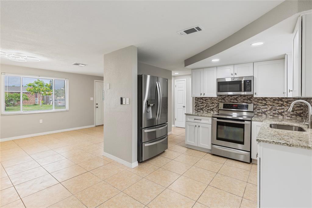 3130 COLDWELL DRIVE, HOLIDAY, FL — photo 5 of 30