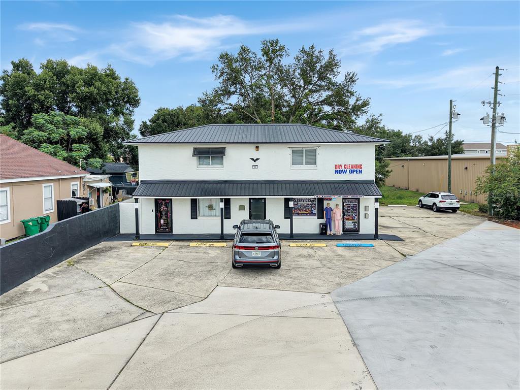 608 DUNDEE ROAD UNIT 3
