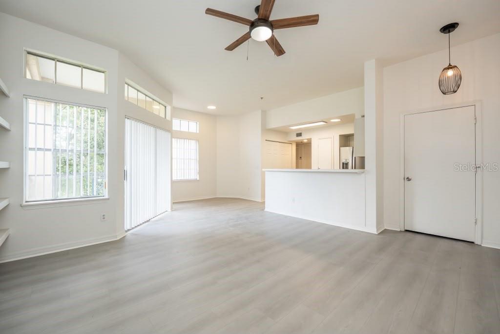 7230 WESTPOINTE BOULEVARD UNIT 1233, ORLANDO, FL — photo 3 of 23