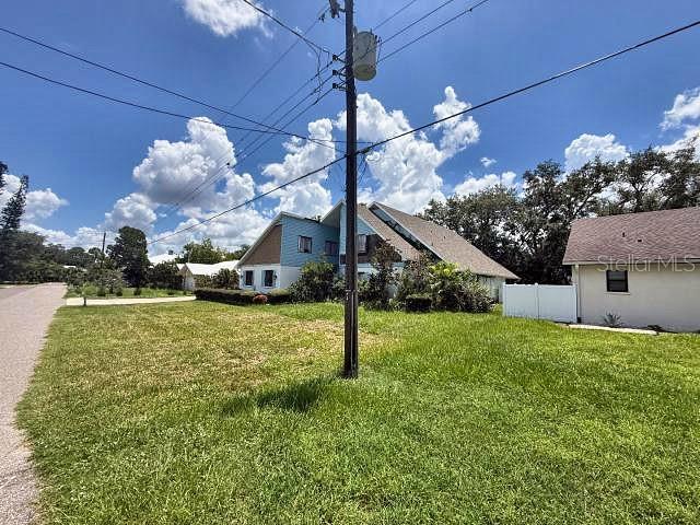 4611 9TH STREET E, ELLENTON, FL — photo 2 of 5